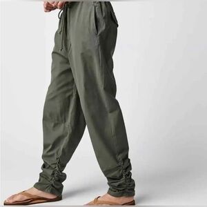 Free People The Light Parachute Pants, Green, Small, NWOT